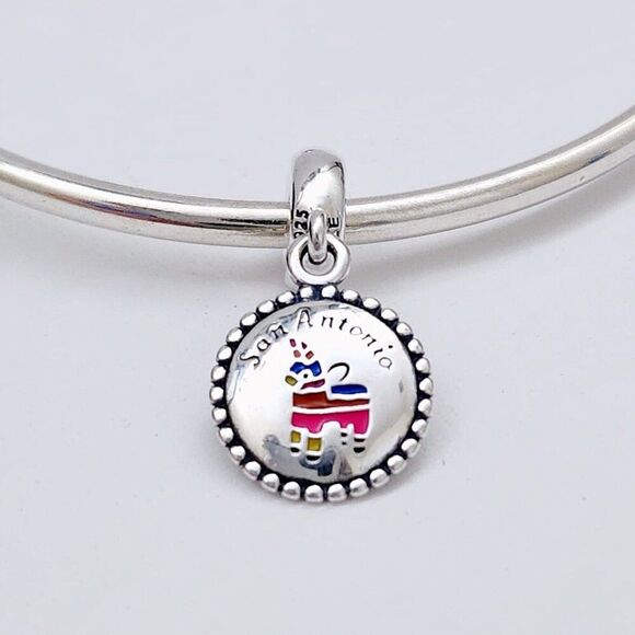 Pandora San Antonio Texas Llama Pinata Charm - Picture 3 of 5